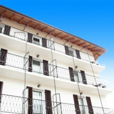 Guesthouse Giulietta E Romeo Cossogno Luaran gambar